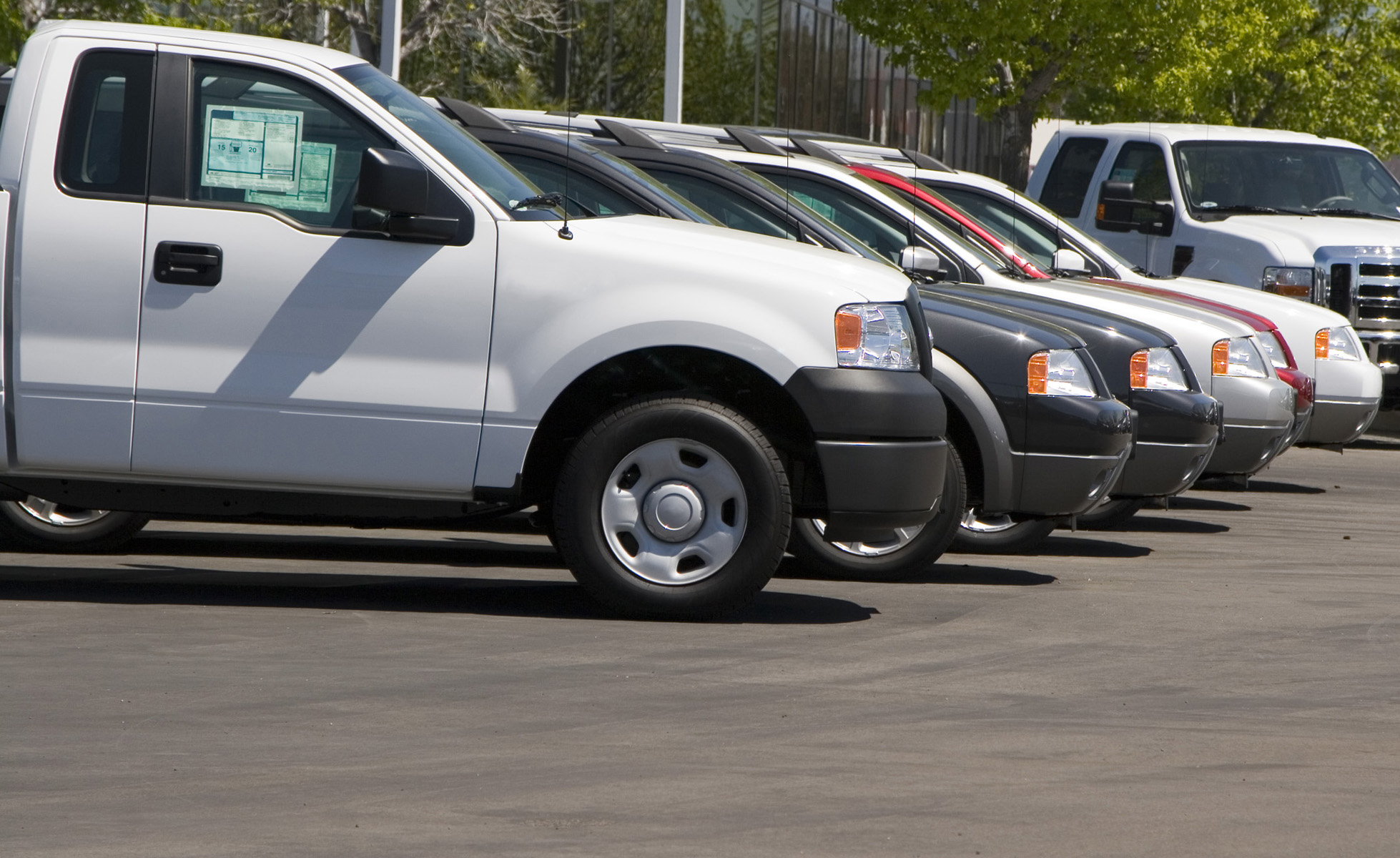 truck dealerships